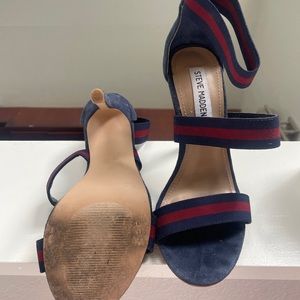 Steve Madden blue and red heels. Size 7